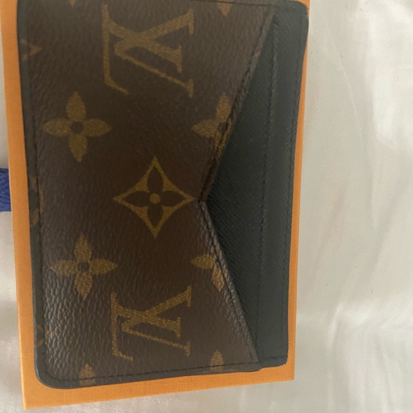 LOUIS VUITTON NEO CARD HOLDER - Picture 4 of 6